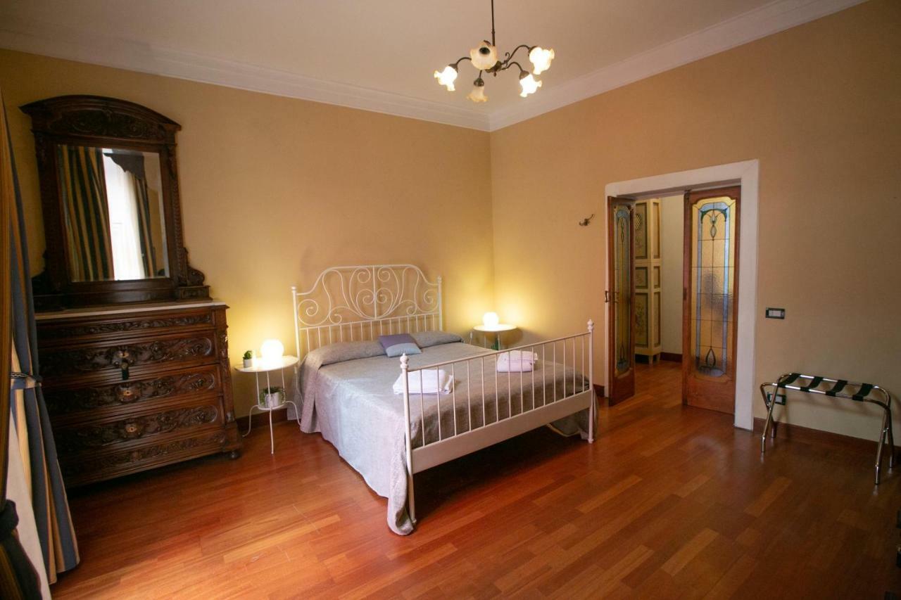 Sweet Toledo By Dimorra Apartment Napoli Ngoại thất bức ảnh